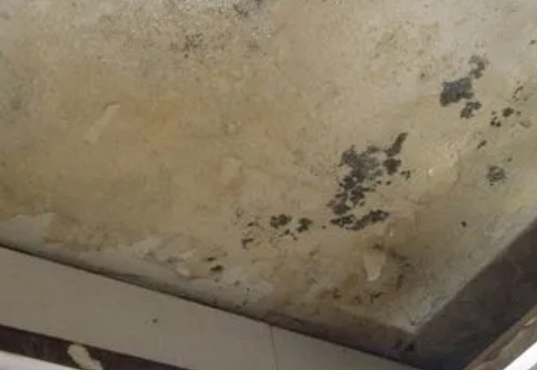 赣州市阳台漏水维修公司分享下赣州市卫生间渗水维修需要注意哪些问题。
